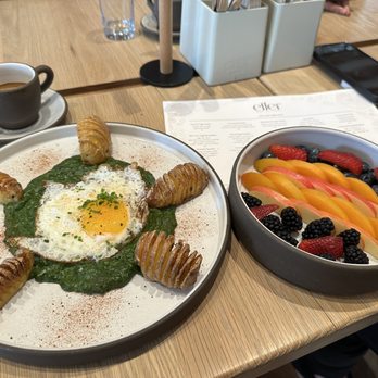 Eller Bakery - Bakeries Near Me - Costa Mesa, California