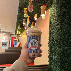 Twist It Top It - Nutella Milkshake