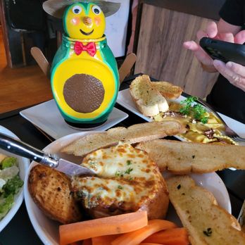 Five Main on the River - Comfort Food Near Me - Woodstock, New Hampshire