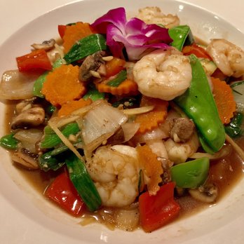 Sala Thai Street Food - M3 Ginger lovers shrimp & vegetable stir fry - Thai Near Me - Bloomfield, Connecticut