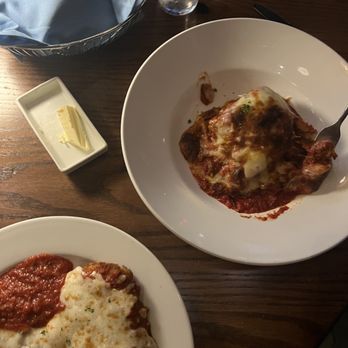 Napoli 3 - Chicken Parmigiana and lasagna - Wine Bars Near Me - St Charles, Missouri