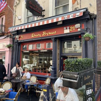 Davy Byrnes - Gastropubs Near Me - Dublin, D
