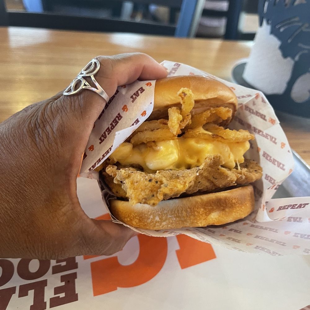Big Chicken - Ultimate: before snacking on the periphery - Burgers Near Me - Gilbert, Arizona