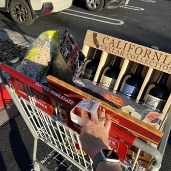 Costco - Everything I needed for Thanksgiving, plus pajamas for me! (Apps and Wine for the win) - Wholesale Stores Near Me - Austin, Texas