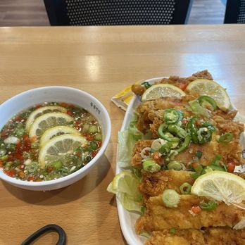 Paik's Noodle - Lemon Chicken $21.95 - worth it. Crispy and lemon sauce was bangin' - Chinese Near Me - Bellevue, Washington Paik's Noodle - Lemon Chicken $21.95 - worth it. Crispy and lemon sauce was bangin' - Chinese Near Me - Bellevue, Washington