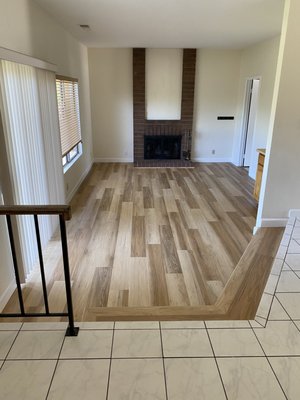 Install you new floor today! - Call today to get your next floor installed. We specialize in all of you Hardwood, Laminate and Luxury Vinyl Planks Install you new floor today! - Call today to get your next floor installed. We specialize in all of you Hardwood, Laminate and Luxury Vinyl Planks