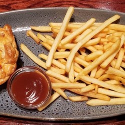 The Old Bailey - Beef Pie and Fries at The Old Bailey