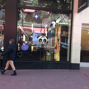 MAC Cosmetics - Makeup Artists Near Me - San Francisco, California