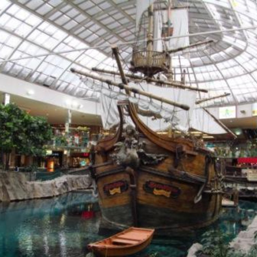 West Edmonton Mall - Shopping Centers Near Me - Edmonton, Alberta West Edmonton Mall - Shopping Centers Near Me - Edmonton, Alberta