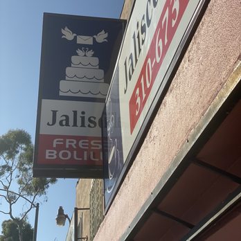 Jalisco Bakery - Sign - Bakeries Near Me - Inglewood, California