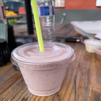 Skagit Valley Burgers Express - 9 oz strawberry shake - Burgers Near Me - Sedro-Woolley, Washington