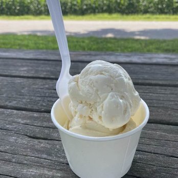 Collins Creamery - Butter Crunch & Toasted Almond cup, at Collins Creamery in Enfield, CT. - Ice Cream & Frozen Yogurt Near Me - Enfield, Connecticut