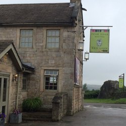 Red Lion Pub & Bistro