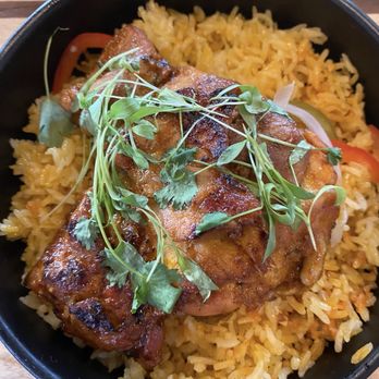 Amador Cuban Restaurant - Pollo Asado - Cuban Near Me - Newport, Kentucky