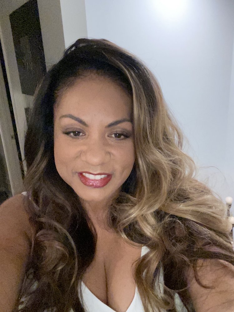 SALON DE JA’RIS Updated October 2024 22 Photos 2400 S Lee's