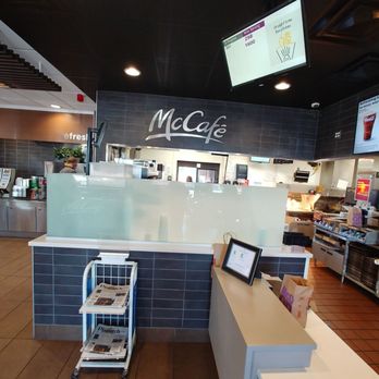 McDonald's - the inside of the restaurant - Fast Food Near Me - Florence, Arizona