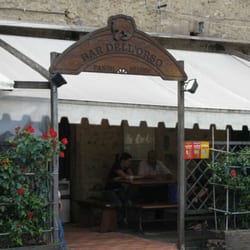 Il Bar dell'Orso - Entrance of the Bar Dell'Orso