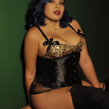 Bad Kitty Photography - Boudoir Photography Near Me - New York, New York