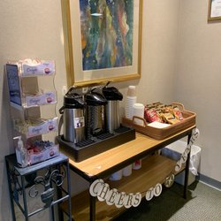 Tomoka Eye Associates - Coffee bar for patients.