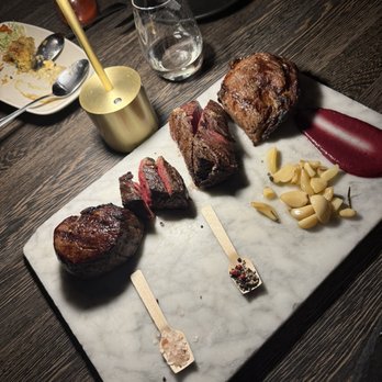 Castaway Burbank - Steak - Bars Near Me - Burbank, California