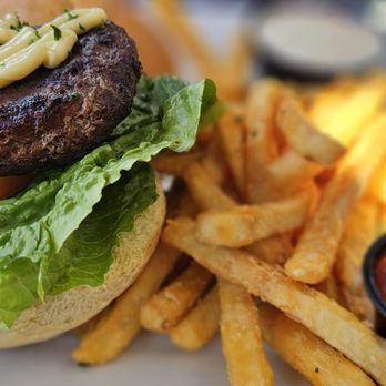 The Pour House - Wagyu Burger (without bacon) - Pubs Near Me - Tinton Falls, New Jersey