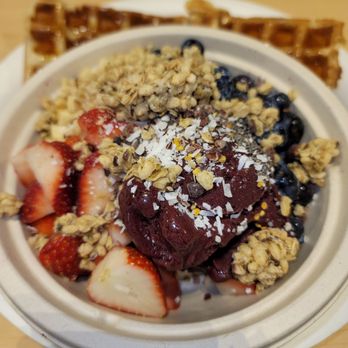 Waffle and Berry - Waffles Near Me - Honolulu, Hawaii Waffle and Berry - Waffles Near Me - Honolulu, Hawaii