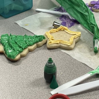 Flowery Branch High School - early childhood holiday cookies :) - Middle Schools & High Schools Near Me - Flowery Branch, Georgia Flowery Branch High School - early childhood holiday cookies :) - Middle Schools & High Schools Near Me - Flowery Branch, Georgia