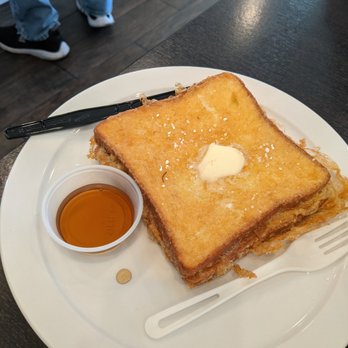 Sandy's Cafe - Hong Kong French Toast - Cantonese Near Me - Honolulu, Hawaii Sandy's Cafe - Hong Kong French Toast - Cantonese Near Me - Honolulu, Hawaii