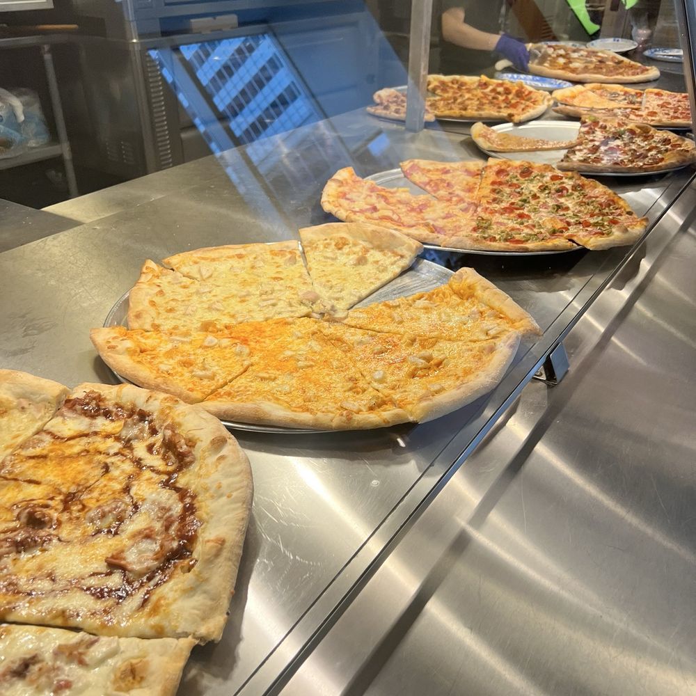 Andrea Pizza - Pizza Near Me - Minneapolis, Minnesota