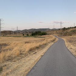 Jordan River Parkway - Springview Farms Trailhead