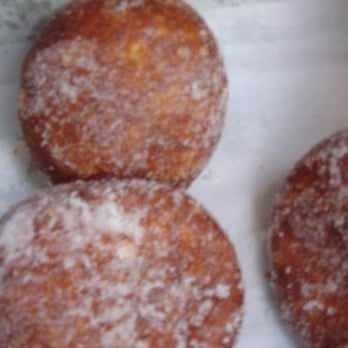 Leonard's Bakery - Original Malasada - Bakeries Near Me - Honolulu, Hawaii Leonard's Bakery - Original Malasada - Bakeries Near Me - Honolulu, Hawaii