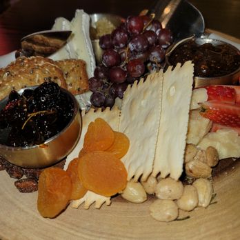 Hell's Kitchen - Cheese plate - Cocktail Bars Near Me - Funner, California