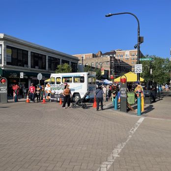 Argyle Night Market - Farmers Market Near Me - Chicago, Illinois Argyle Night Market - Farmers Market Near Me - Chicago, Illinois