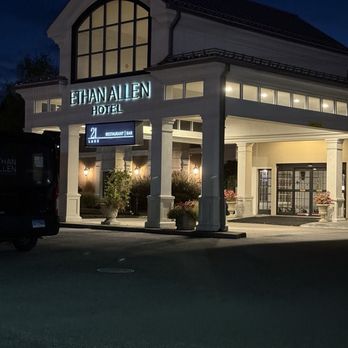 Ethan Allen Hotel - Hotels Near Me - Danbury, Connecticut