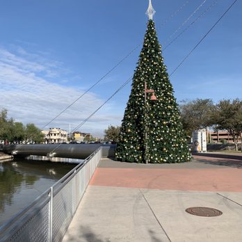Scottsdale Waterfront - Christmas Tree - Parks Near Me - Scottsdale, Arizona Scottsdale Waterfront - Christmas Tree - Parks Near Me - Scottsdale, Arizona