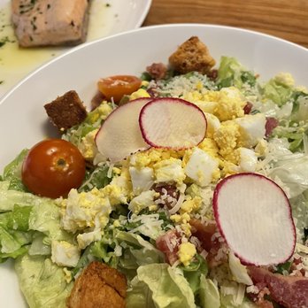 Elway's - House salad with added grilled salmon - New American Near Me - Denver, Colorado Elway's - House salad with added grilled salmon - New American Near Me - Denver, Colorado