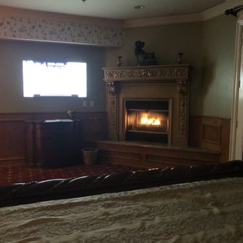 Inn At Churon Winery - So warm and cozy. The Chardonnay Suite. Worth the splurge. - Hotels Near Me - Temecula, California