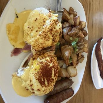Silver Diner - New American Near Me - Elkridge, Maryland