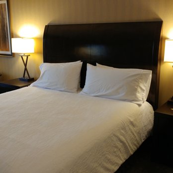 Hilton Garden Inn Toronto/Brampton - The bed was so comfortable! - Hotels Near Me - Brampton, Ontario Hilton Garden Inn Toronto/Brampton - The bed was so comfortable! - Hotels Near Me - Brampton, Ontario