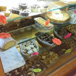 La Bottega del Pane - Case filled with goodness