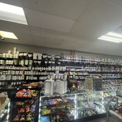 AK Smoke Shop - Kratom/kava(left), Glass pipes, bubblers, etc (right)