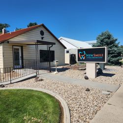 New Smile Dentures - Caldwell - Front entrance