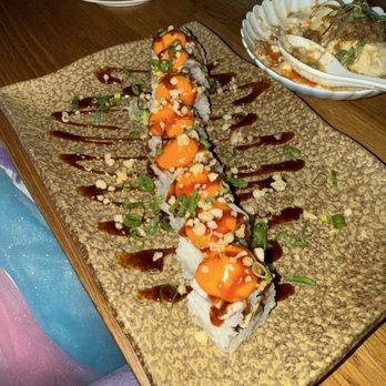 Zigu - Salmon rolls - Seafood Near Me - Honolulu, Hawaii Zigu - Salmon rolls - Seafood Near Me - Honolulu, Hawaii
