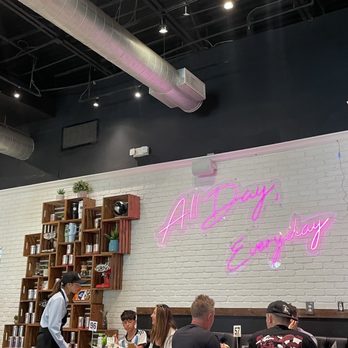Crema Gourmet  - Breakfast & Brunch Near Me - Davie, Florida
