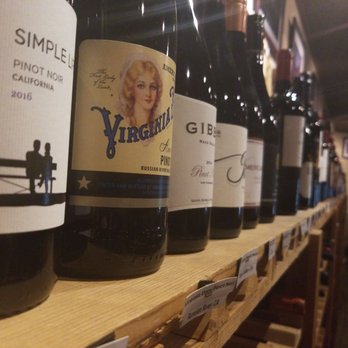 Oeno Wine Lounge - Wine Bars Near Me - Flagstaff, Arizona