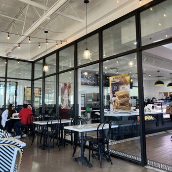 Paris Baguette - Seating area - Bakeries Near Me - Phoenix, Arizona Paris Baguette - Seating area - Bakeries Near Me - Phoenix, Arizona