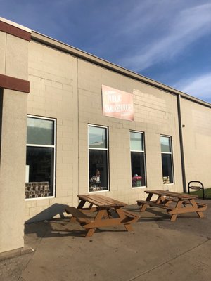 Public Smokehouse by null