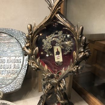 Marytown - Churches Near Me - Libertyville, Illinois