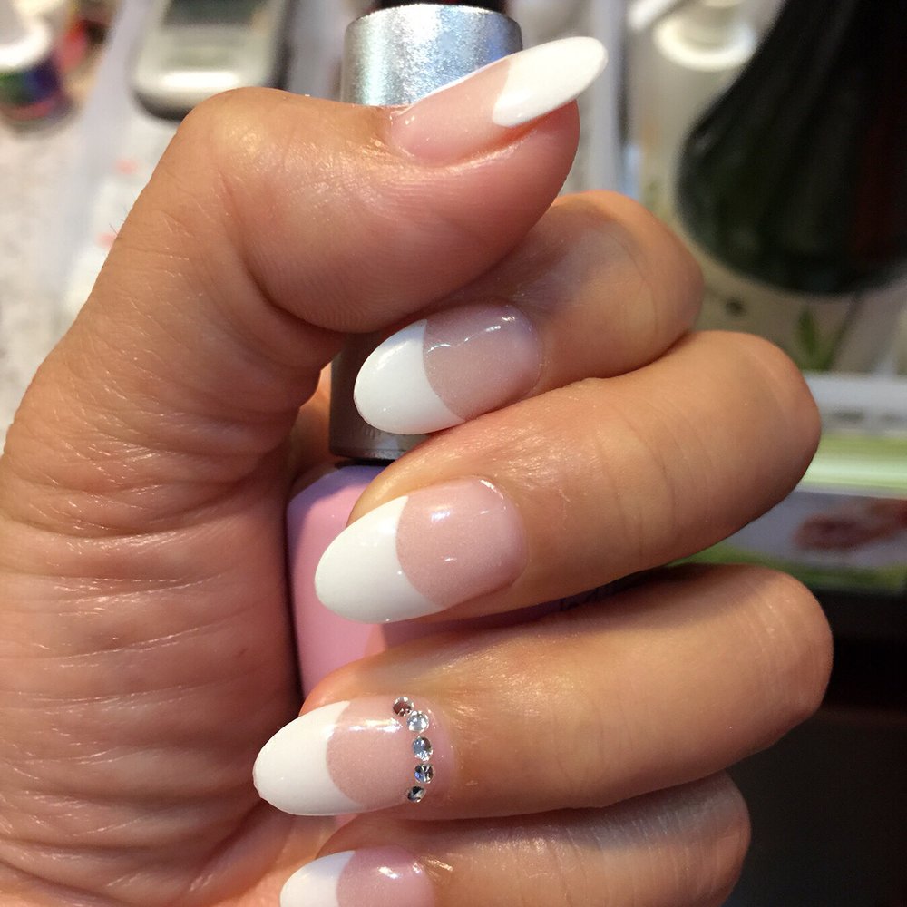 Flawless Nail Spa - Nail Salons Near Me - Whitestone, New York