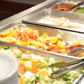 Maharani Restaurant - lunch buffet (salad bar) - Indian Near Me - Madison, Wisconsin